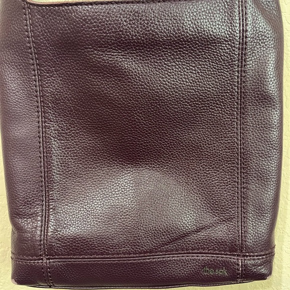 The Sak De Young Crossbody in Leather, Aubergine lightly used with light wear - Picture 3 of 11